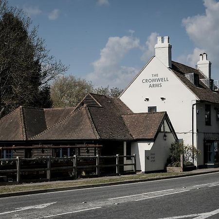 Cromwell Arms Country Pub With Rooms Romsey Exterior foto